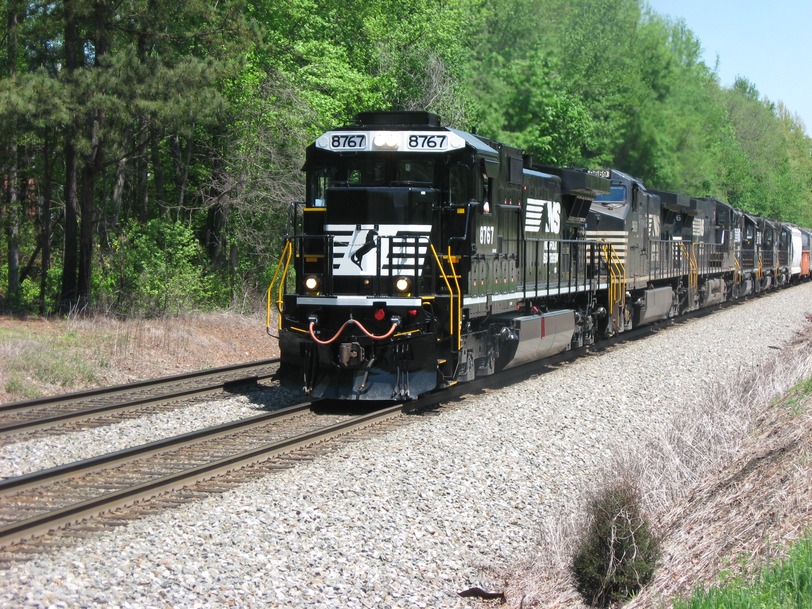 NS 8767